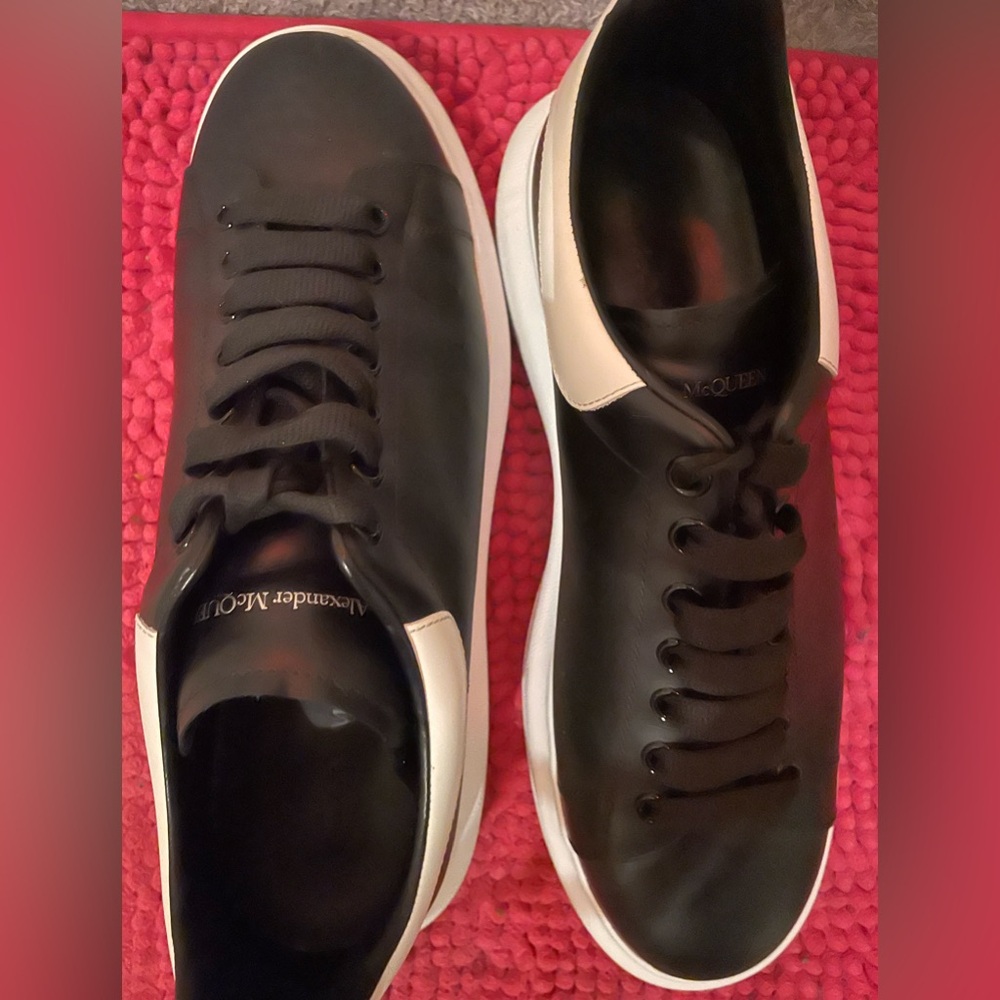 Alexander McQueen authentic great condition